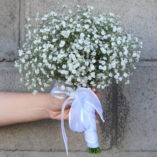 Ramo de novia con isofila